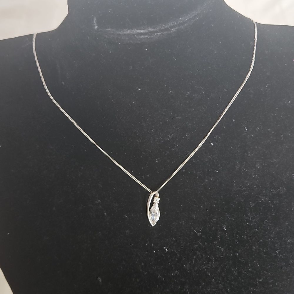 Simply Silver 925 Tear Drop Necklace Crystal